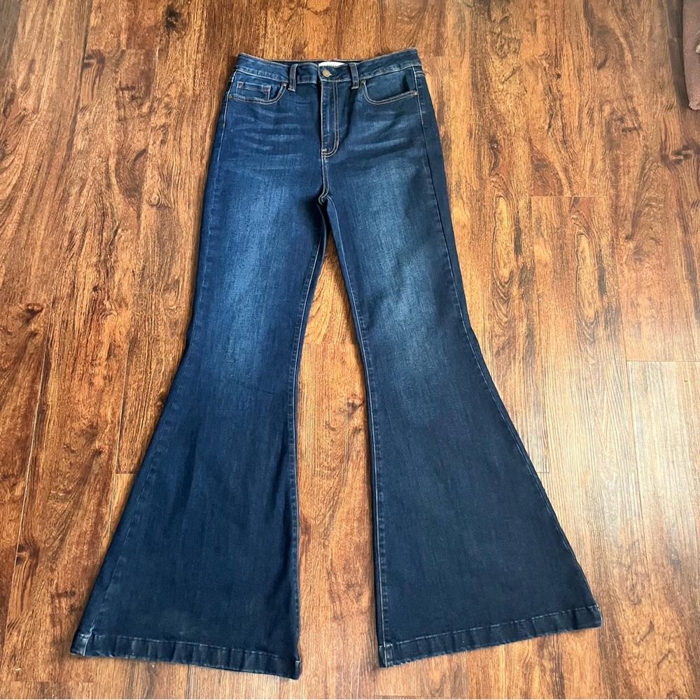 JBD High Rise Flared Jeans/Bell Bottom - Size 30